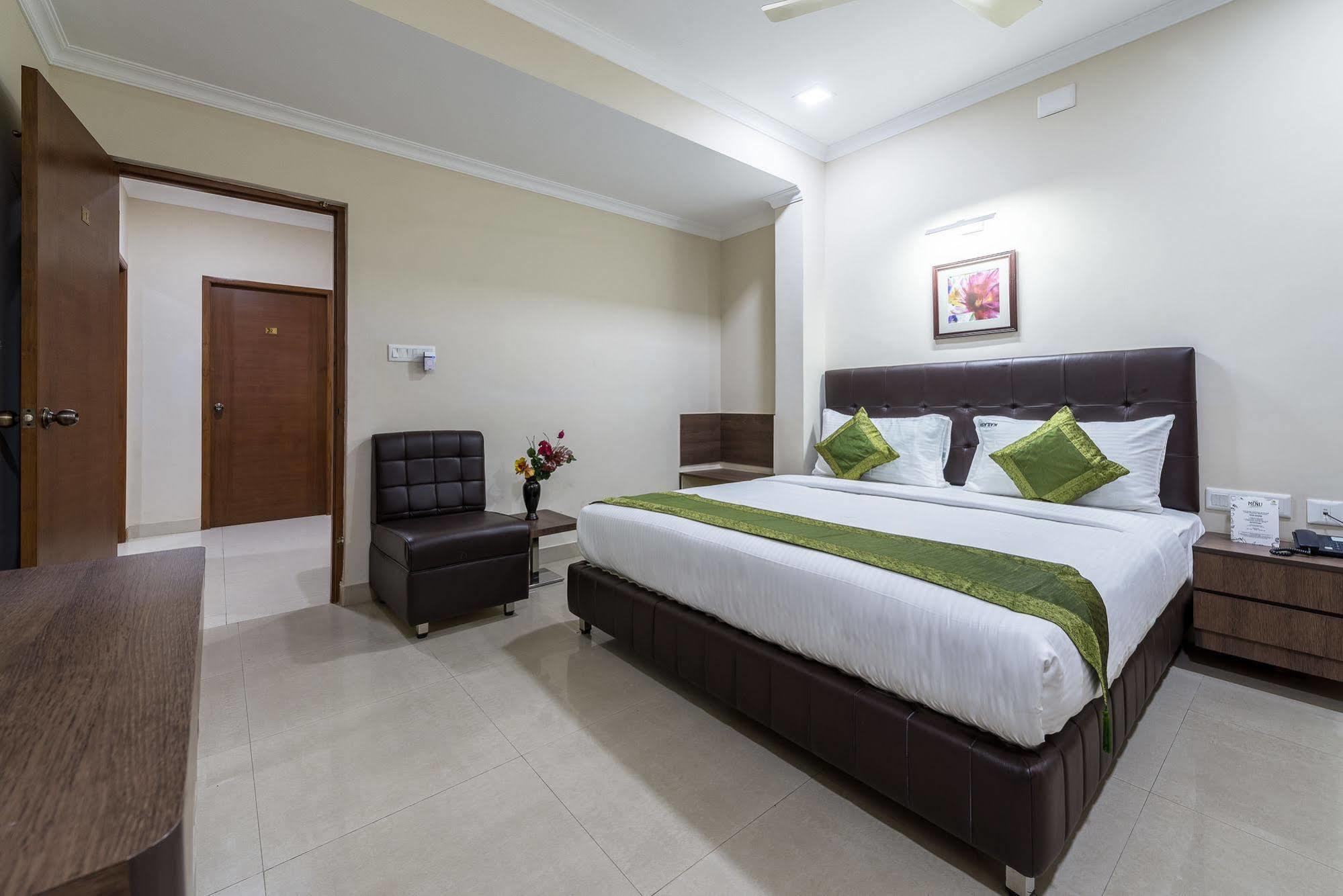 Hotel Mount Kailash Suites Chennai Dış mekan fotoğraf